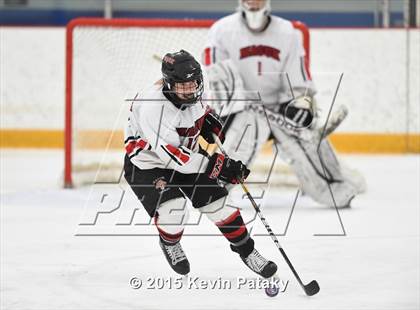 Thumbnail 3 in New Fairfield/Immaculate vs. Masuk (SCC/SWC D3 Final) photogallery.