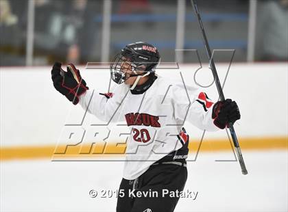Thumbnail 2 in New Fairfield/Immaculate vs. Masuk (SCC/SWC D3 Final) photogallery.