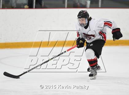 Thumbnail 3 in New Fairfield/Immaculate vs. Masuk (SCC/SWC D3 Final) photogallery.
