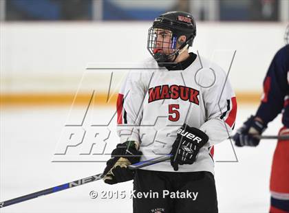 Thumbnail 2 in New Fairfield/Immaculate vs. Masuk (SCC/SWC D3 Final) photogallery.
