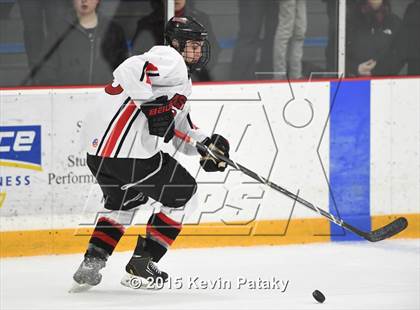 Thumbnail 2 in New Fairfield/Immaculate vs. Masuk (SCC/SWC D3 Final) photogallery.