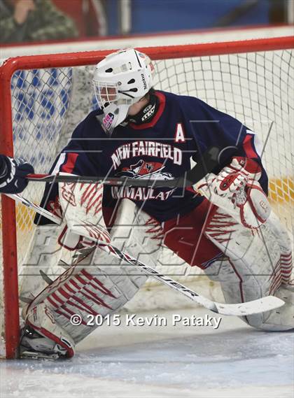 Thumbnail 3 in New Fairfield/Immaculate vs. Masuk (SCC/SWC D3 Final) photogallery.