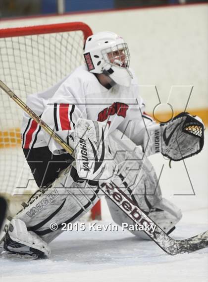 Thumbnail 3 in New Fairfield/Immaculate vs. Masuk (SCC/SWC D3 Final) photogallery.