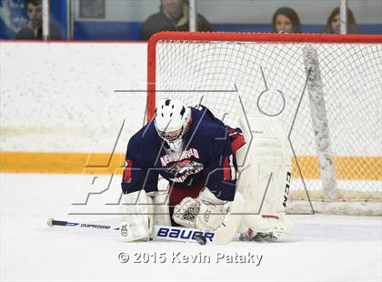 Thumbnail 3 in New Fairfield/Immaculate vs. Masuk (SCC/SWC D3 Final) photogallery.