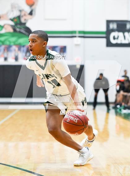 Thumbnail 2 in Foster vs Fort Bend Hightower  photogallery.
