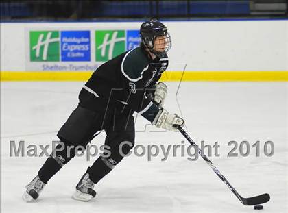 Thumbnail 1 in Enfield @ Trumbull photogallery.