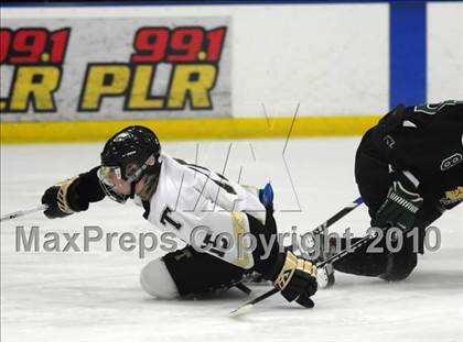 Thumbnail 3 in Enfield @ Trumbull photogallery.
