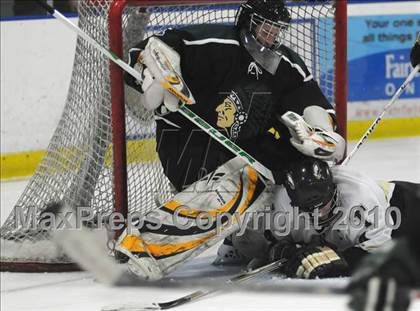 Thumbnail 2 in Enfield @ Trumbull photogallery.