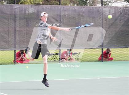 Thumbnail 1 in CHSAA 4A Region 1 photogallery.