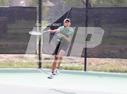 Thumbnail 1 in CHSAA 4A Region 1 photogallery.