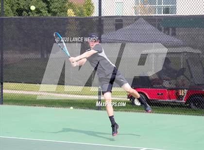 Thumbnail 2 in CHSAA 4A Region 1 photogallery.