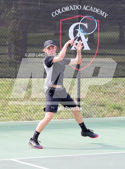 Thumbnail 1 in CHSAA 4A Region 1 photogallery.
