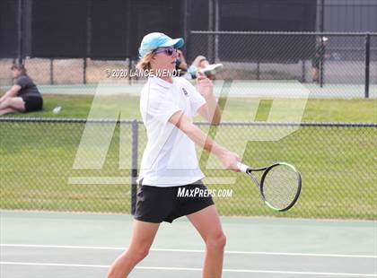 Thumbnail 3 in CHSAA 4A Region 1 photogallery.