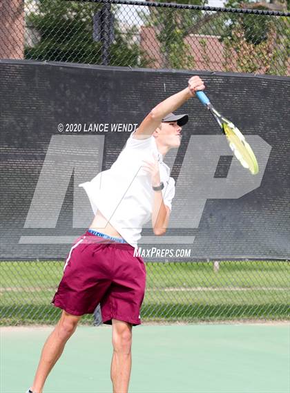Thumbnail 1 in CHSAA 4A Region 1 photogallery.