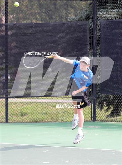 Thumbnail 2 in CHSAA 4A Region 1 photogallery.