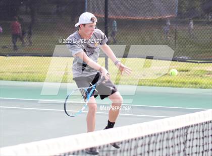 Thumbnail 1 in CHSAA 4A Region 1 photogallery.