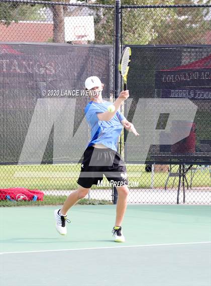 Thumbnail 3 in CHSAA 4A Region 1 photogallery.