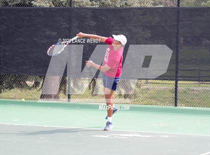 Thumbnail 2 in CHSAA 4A Region 1 photogallery.