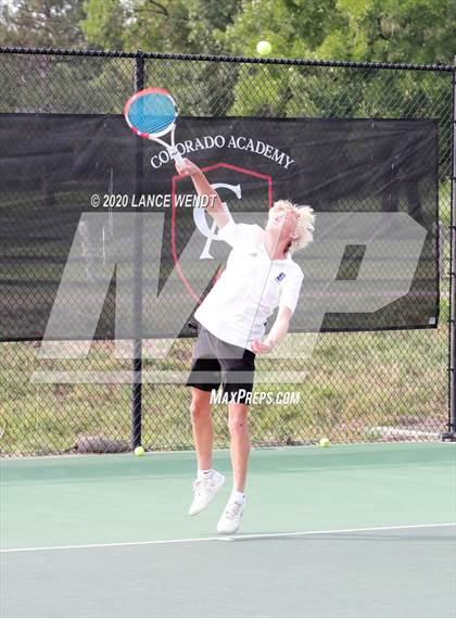 Thumbnail 1 in CHSAA 4A Region 1 photogallery.