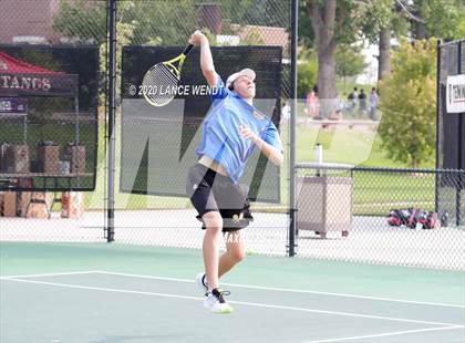Thumbnail 1 in CHSAA 4A Region 1 photogallery.