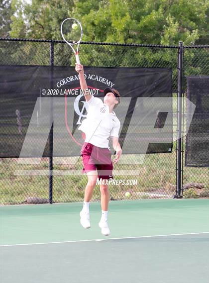 Thumbnail 1 in CHSAA 4A Region 1 photogallery.
