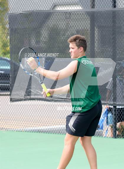 Thumbnail 1 in CHSAA 4A Region 1 photogallery.