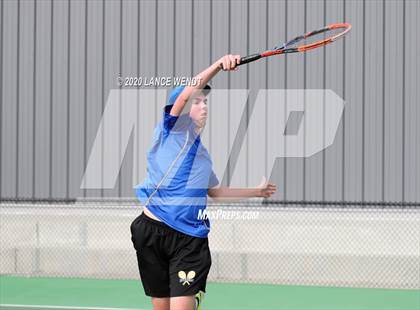 Thumbnail 3 in CHSAA 4A Region 1 photogallery.