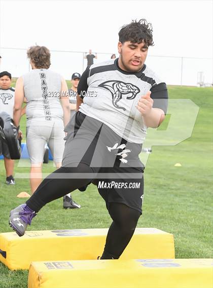 Thumbnail 3 in Goldwater Big Man Contest photogallery.