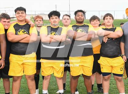 Thumbnail 1 in Goldwater Big Man Contest photogallery.