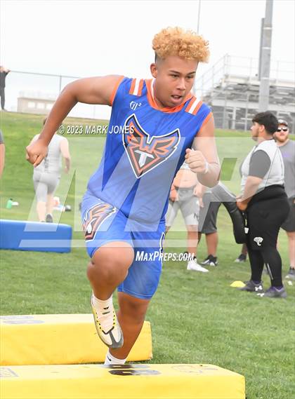 Thumbnail 3 in Goldwater Big Man Contest photogallery.
