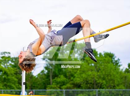 Thumbnail 1 in Southwest Division 1 District Championships photogallery.
