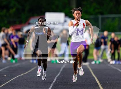 Thumbnail 1 in Southwest Division 1 District Championships photogallery.