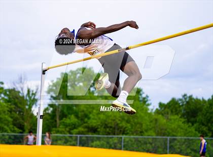 Thumbnail 3 in Southwest Division 1 District Championships photogallery.