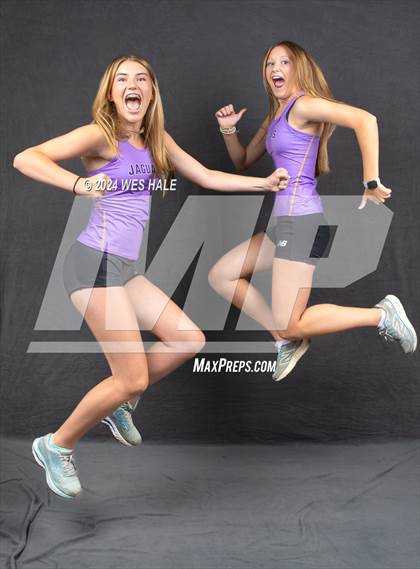 Thumbnail 3 in DeSoto Central (Team and Individual) photogallery.