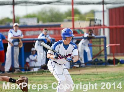 Thumbnail 2 in Wylie vs. Cooper photogallery.
