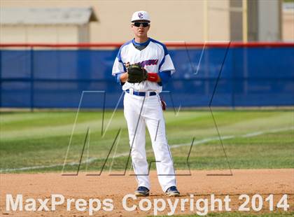 Thumbnail 3 in Wylie vs. Cooper photogallery.