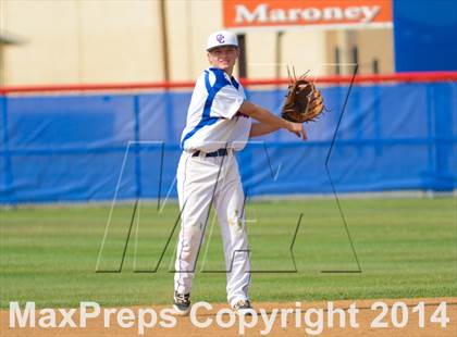 Thumbnail 2 in Wylie vs. Cooper photogallery.