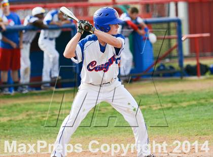 Thumbnail 3 in Wylie vs. Cooper photogallery.