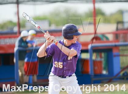 Thumbnail 3 in Wylie vs. Cooper photogallery.