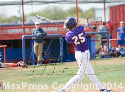 Thumbnail 3 in Wylie vs. Cooper photogallery.