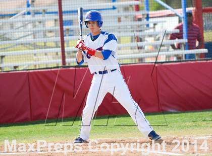 Thumbnail 3 in Wylie vs. Cooper photogallery.