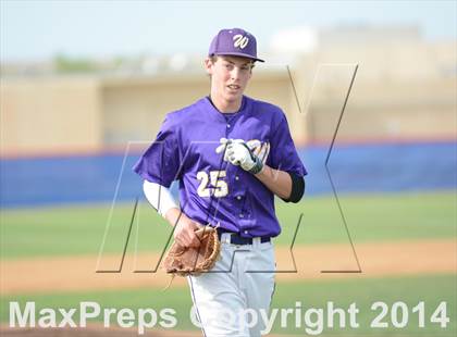 Thumbnail 2 in Wylie vs. Cooper photogallery.