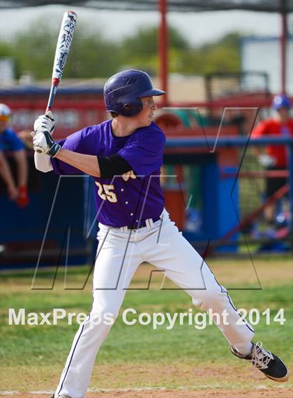 Thumbnail 2 in Wylie vs. Cooper photogallery.