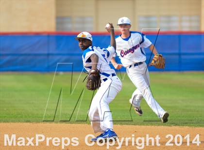 Thumbnail 1 in Wylie vs. Cooper photogallery.