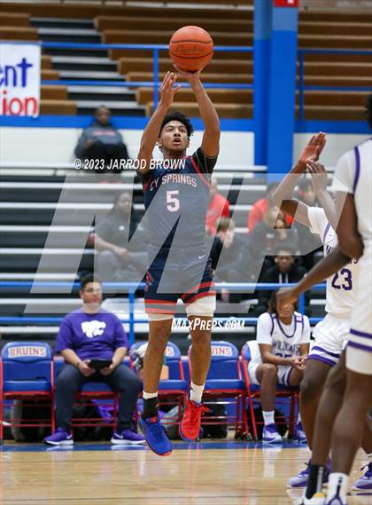Thumbnail 2 in Cypress Springs vs. Angleton photogallery.