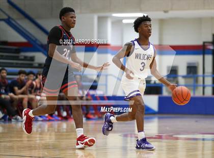 Thumbnail 2 in Cypress Springs vs. Angleton photogallery.