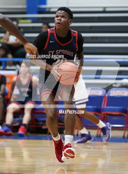 Thumbnail 2 in Cypress Springs vs. Angleton photogallery.