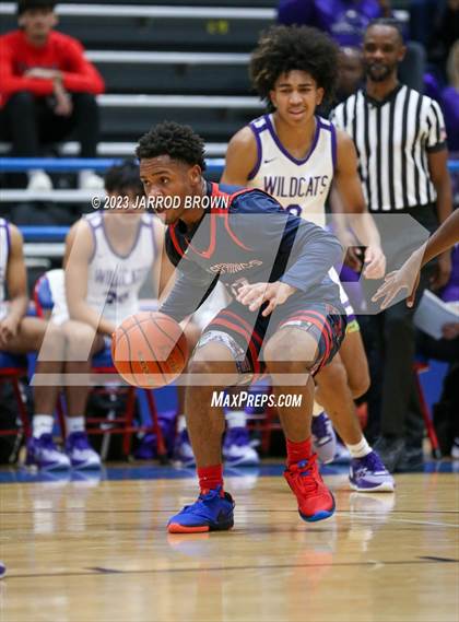 Thumbnail 3 in Cypress Springs vs. Angleton photogallery.