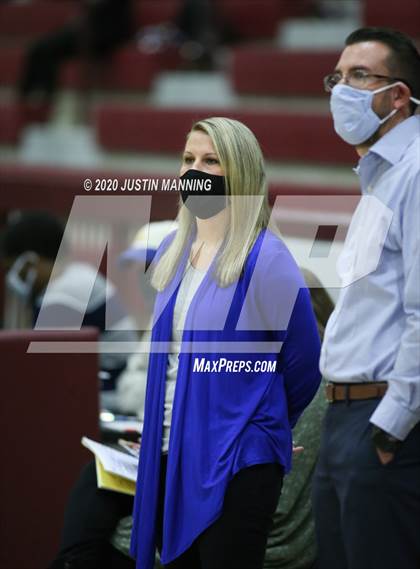 Thumbnail 2 in Bryant @ Benton (Saline County Showdown) photogallery.