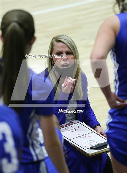 Thumbnail 1 in Bryant @ Benton (Saline County Showdown) photogallery.